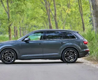 Noleggio auto Audi Q7 #12172 Automatico in Becici, dotata di motore 3,0L ➤ Da Ivan in Montenegro.