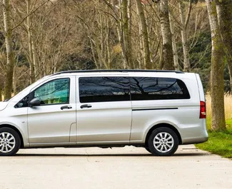 Motore Diesel da 2,2L di Mercedes-Benz Vito Tourer Pro 2019 per il noleggio in Becici.