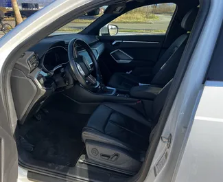 Motore Benzina da 2,0L di Audi Q3 2020 per il noleggio a Batumi.