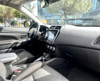 Noleggio Mitsubishi Outlander Sport. Auto Economica, Comfort, SUV, Crossover per il noleggio in Georgia ✓ Cauzione di Senza deposito ✓ Opzioni assicurative RCT, SCDW, Passeggeri, Furto.