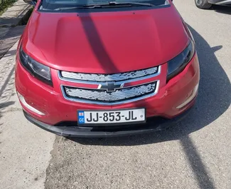 Noleggio auto Chevrolet Volt 2015 in Georgia, con carburante Benzina e 177 cavalli di potenza ➤ A partire da 96 GEL al giorno.