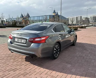 Motore Benzina da 2,5L di Nissan Altima 2018 per il noleggio all'aeroporto di Yerevan.
