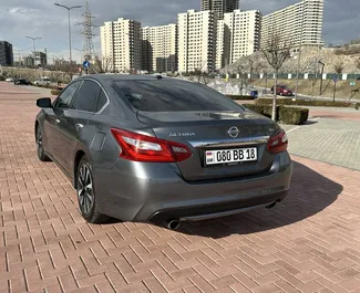 Noleggio Nissan Altima. Auto Comfort, Premium per il noleggio in Armenia ✓ Cauzione di Deposito di 190 USD ✓ Opzioni assicurative RCT, CDW, SCDW, FDW, Passeggeri, Furto, All'estero, Giovane, Senza deposito.