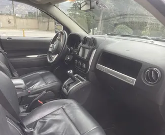 Noleggio auto Jeep Compass 2017 in Georgia, con carburante Benzina e  cavalli di potenza ➤ A partire da 69 GEL al giorno.