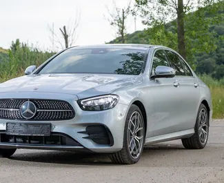 Noleggio auto Mercedes-Benz E250 #12157 Automatico in Becici, dotata di motore 3,0L ➤ Da Ivan in Montenegro.