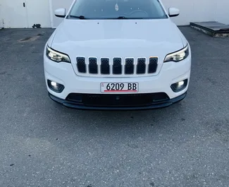 Noleggio auto Jeep Cherokee #15626 Automatico a Kutaisi, dotata di motore 3,2L ➤ Da Zurabi in Georgia.