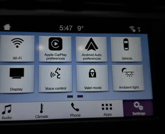 Ford Mondeo 2016 con sistema A trazione anteriore, disponibile a Tbilisi.