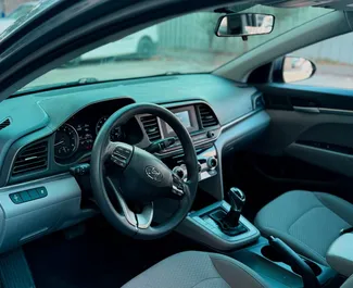 Motore Benzina da 2,0L di Hyundai Elantra 2019 per il noleggio a Tbilisi.
