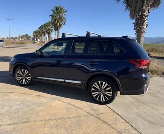 Noleggio auto Mitsubishi Outlander #15735 Automatico a Batumi, dotata di motore 2,5L ➤ Da Dmitrii in Georgia.