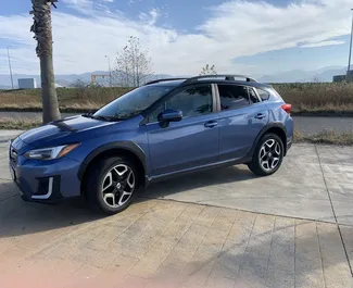 Vista frontale di un noleggio Subaru Crosstrek a Batumi, Georgia ✓ Auto #15734. ✓ Cambio Automatico TM ✓ 0 recensioni.