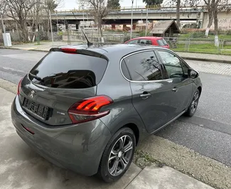 Noleggio Peugeot 208. Auto Economica, Comfort per il noleggio in Grecia ✓ Cauzione di Deposito di 200 EUR ✓ Opzioni assicurative RCT, CDW.