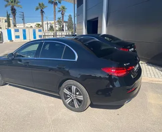 Noleggio Mercedes-Benz C-Class. Auto Comfort, Premium per il noleggio in Tunisia ✓ Cauzione di Deposito di 5000 EUR ✓ Opzioni assicurative RCT.