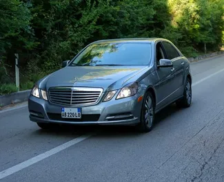 Noleggio auto Mercedes-Benz E-Class #9979 Automatico a Tirana, dotata di motore 3,0L ➤ Da Armand in Albania.
