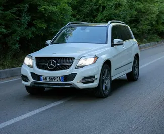 Noleggio auto Mercedes-Benz GLK #13971 Automatico a Tirana, dotata di motore 2,2L ➤ Da Armand in Albania.