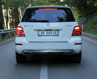 Mercedes-Benz GLK 2015 con sistema A trazione integrale, disponibile a Tirana.
