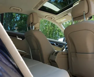 Noleggio auto Mercedes-Benz C-Class #10549 Automatico a Tirana, dotata di motore 3,0L ➤ Da Armand in Albania.