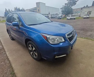Motore Benzina da 2,5L di Subaru Forester 2017 per il noleggio all'aeroporto di Kutaisi.