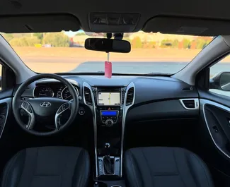 Motore Diesel da 1,6L di Hyundai i30 2013 per il noleggio a Tirana.