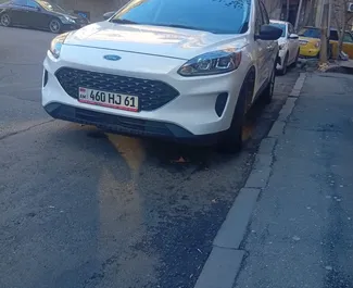 Noleggio Ford Escape. Auto Comfort, SUV, Crossover per il noleggio in Armenia ✓ Cauzione di Deposito di 350 USD ✓ Opzioni assicurative RCT, CDW, FDW, All'estero, Giovane, Senza deposito.