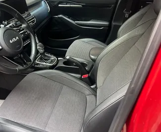 Motore Benzina da 2,0L di Kia Seltos 2022 per il noleggio a Yerevan.