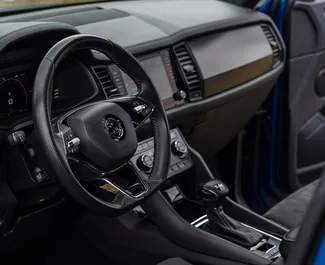 Motore Diesel da 2,0L di Skoda Kodiaq 2023 per il noleggio a Podgorica.