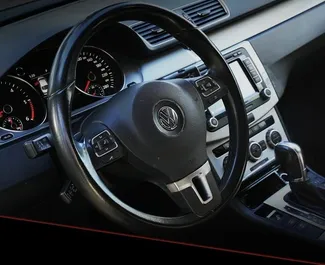 Noleggio Volkswagen Passat-CC. Auto Comfort per il noleggio in Albania ✓ Cauzione di Senza deposito ✓ Opzioni assicurative RCT, FDW, All'estero.