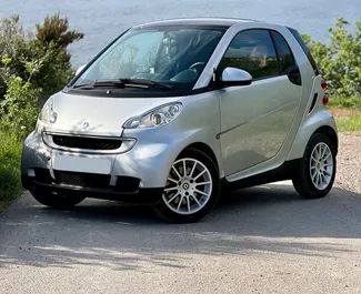 Noleggio auto Smart Fortwo 2010 in Montenegro, con carburante Benzina e 70 cavalli di potenza ➤ A partire da 12 EUR al giorno.