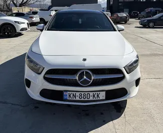 Vista frontale di un noleggio Mercedes-Benz A220 a Tbilisi, Georgia ✓ Auto #16153. ✓ Cambio Automatico TM ✓ 0 recensioni.
