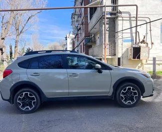 Subaru Crosstrek 2016 disponibile per il noleggio a Tbilisi, con limite di chilometraggio di illimitato.