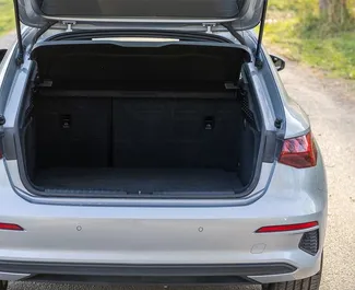 Motore Diesel da 20,0L di Audi A3 2025 per il noleggio in Becici.