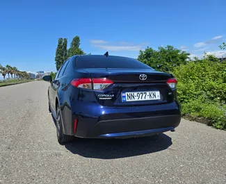 Noleggio auto Toyota Corolla Sedan 2019 in Georgia, con carburante Benzina e 120 cavalli di potenza ➤ A partire da 105 GEL al giorno.