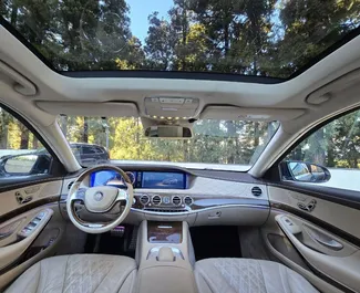 Mercedes-Benz S-Class 2013 con sistema A trazione anteriore, disponibile a Tbilisi.