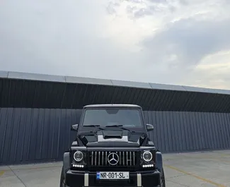Vista frontale di un noleggio Mercedes-Benz G500 a Tbilisi, Georgia ✓ Auto #16145. ✓ Cambio Automatico TM ✓ 0 recensioni.