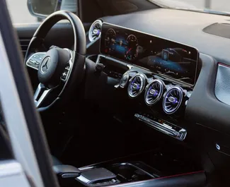 Noleggio Mercedes-Benz GLA-Class. Auto Comfort, Premium, Crossover per il noleggio in Georgia ✓ Cauzione di Deposito di 400 GEL ✓ Opzioni assicurative RCT, SCDW.