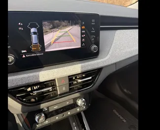 Skoda Kamiq 2026 disponibile per il noleggio in Becici, con limite di chilometraggio di illimitato.