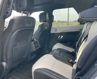 Motore Benzina da 3,0L di Land Rover Discovery 2022 per il noleggio a Tbilisi.
