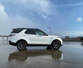 Noleggio auto Land Rover Discovery 2022 in Georgia, con carburante Benzina e 395 cavalli di potenza ➤ A partire da 220 GEL al giorno.