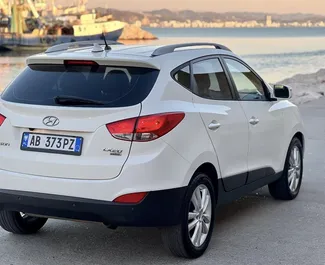 Noleggio Hyundai Tucson. Auto Economica, Comfort, SUV, Crossover per il noleggio in Albania ✓ Cauzione di Senza deposito ✓ Opzioni assicurative RCT, FDW, All'estero.