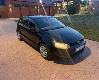 Noleggio auto Volkswagen Polo 2016 in Montenegro, con carburante Diesel e 90 cavalli di potenza ➤ A partire da 27 EUR al giorno.