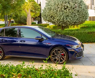 Noleggio auto Volkswagen Golf 8 #15999 Automatico a Dubai, dotata di motore 2,0L ➤ Da Andry negli Emirati Arabi Uniti.