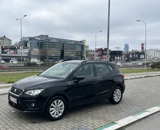 Vista frontale di un noleggio SEAT Arona a Belgrado, Serbia ✓ Auto #16042. ✓ Cambio Automatico TM ✓ 0 recensioni.