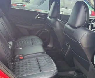 Motore Benzina da 2,5L di Mitsubishi Outlander Xl 2022 per il noleggio a Tbilisi.