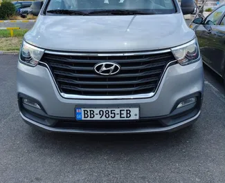 Noleggio auto Hyundai H1 2018 in Georgia, con carburante Diesel e 175 cavalli di potenza ➤ A partire da 220 GEL al giorno.