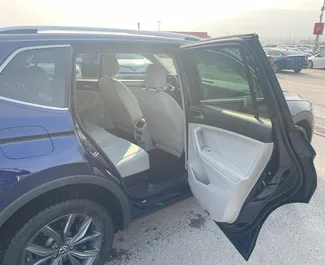 Motore Benzina da 2,0L di Volkswagen Tiguan 2023 per il noleggio a Tbilisi.