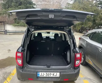 Motore Benzina da 1,5L di Ford Bronco 2024 per il noleggio a Tbilisi.