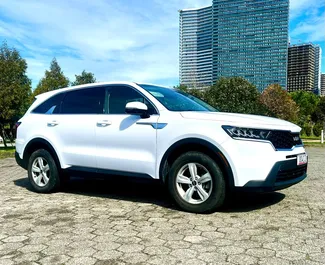 Interni di Kia Sorento in affitto in Georgia. Un'ottima auto da 7 posti con cambio Automatico.