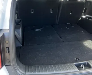 Noleggio auto Kia Sorento 2023 in Georgia, con carburante Benzina e 189 cavalli di potenza ➤ A partire da 120 GEL al giorno.