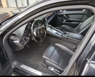 Noleggio auto Porsche Panamera #16041 Automatico a Tbilisi, dotata di motore 3,0L ➤ Da Tamari in Georgia.