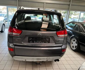 Noleggio auto Citroen C-Crosser 2010 in Albania, con carburante Diesel e  cavalli di potenza ➤ A partire da 30 EUR al giorno.