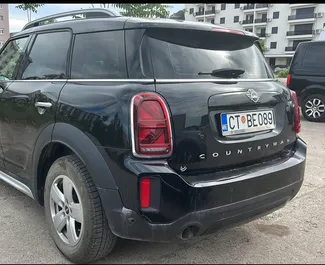 Noleggio auto Mini Countryman Cooper #15690 Automatico all'aeroporto di Podgorica, dotata di motore 1,5L ➤ Da Yan in Montenegro.